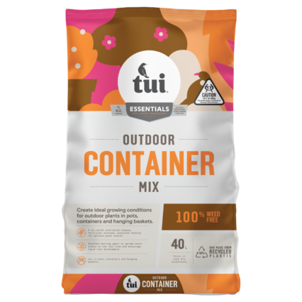 tui outdoor container mix 40Litres sharpes feed barn wellington